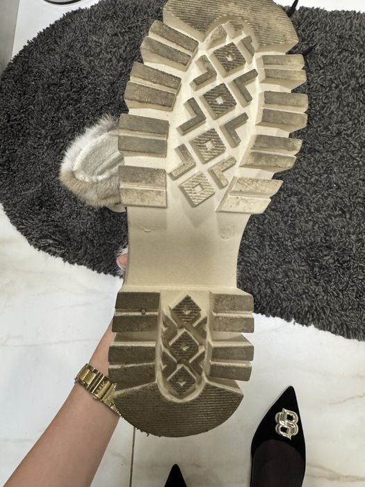 Продам черевички