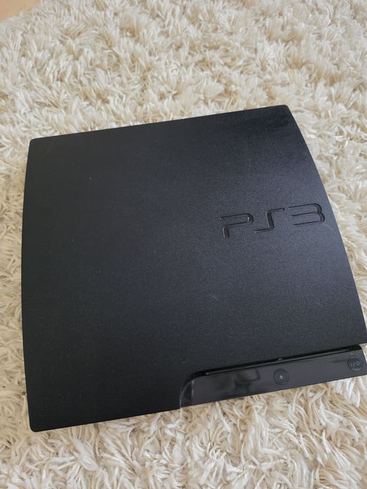 Продам ігрову  приставку Sony Playstation 3