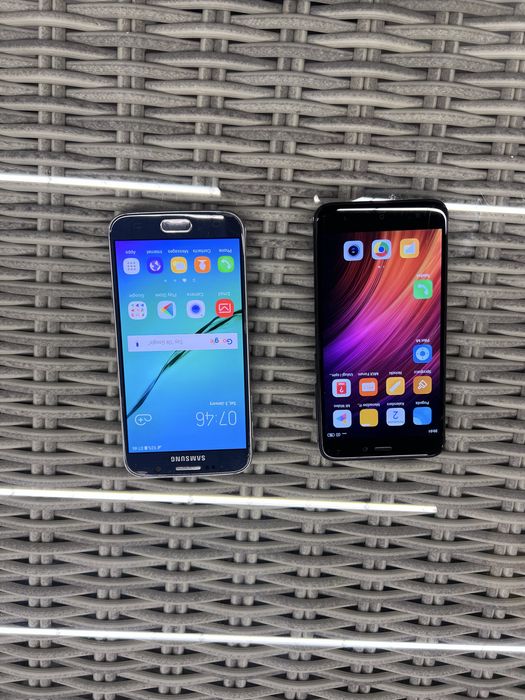 Dwa Telefony samsung i xiaomi