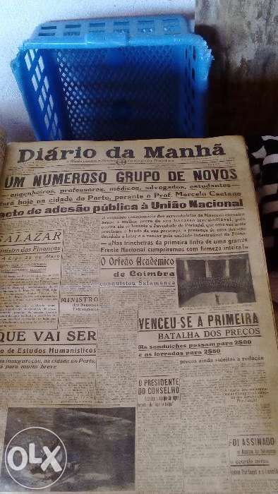Jornais 1947 e 1956 diario da manhã