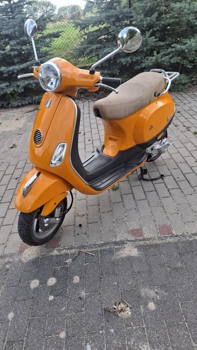 Piaggio Vespa LX 50