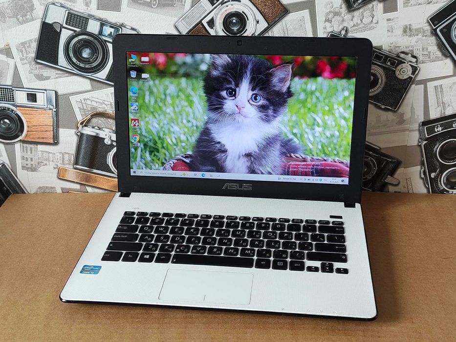Швидкий ноутбук Asus/ Мощний Intel Core i3 (4 ядра)/ 4 ГБ/ SSD 120 ГБ
