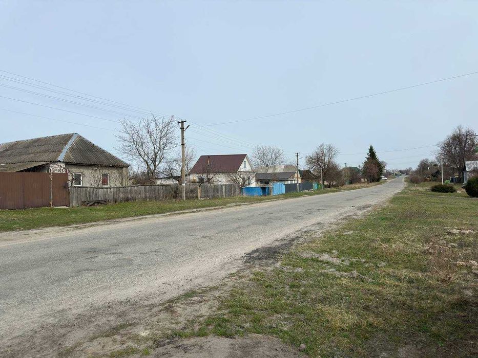Продаж ділянки під забудову 47 сот.Електрика ,свердловина !