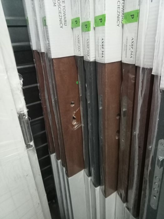 Drzwi zewnętrzne metalowe