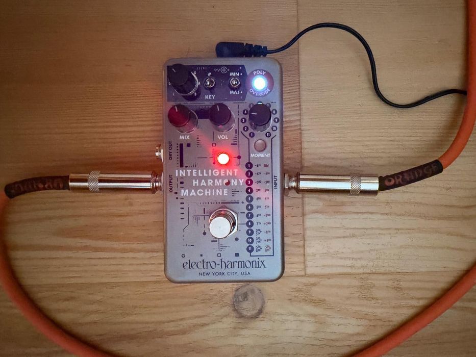 Electro Harmonix  - Intelligent Harmony Machine