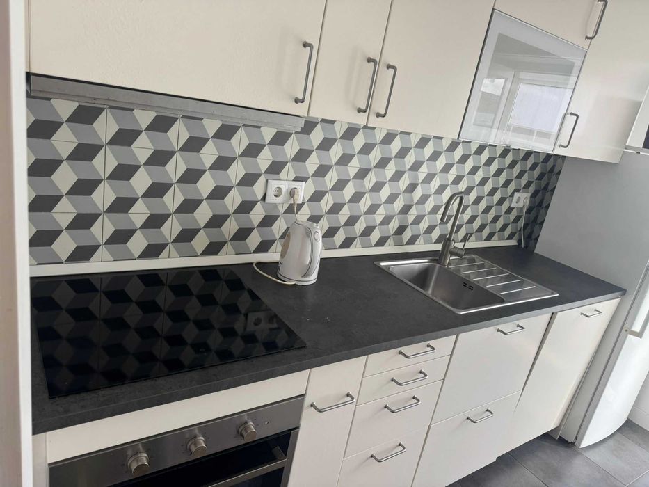 Quarto para casal com despesas incluídas, Póvoa de Santa Iria