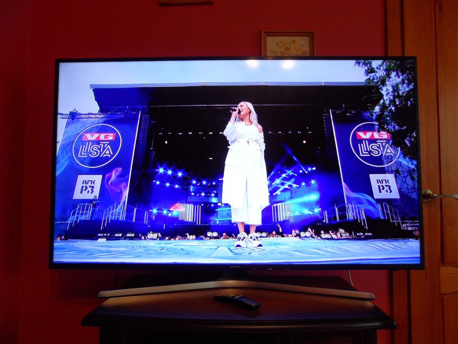 SMART TV SAMSUNG UE58MU6192 58" 4K UHD WiFi YouTube Netflix dvb-t2 !!!