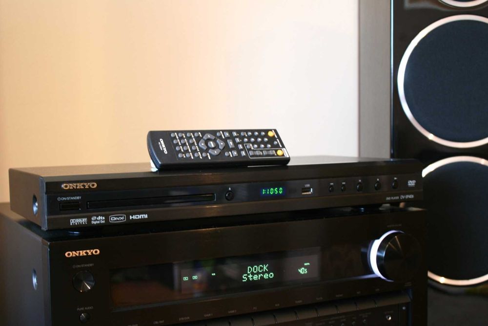 Odtwarzacz CD DVD Onkyo Dv SP 406 USB compact disk mp3