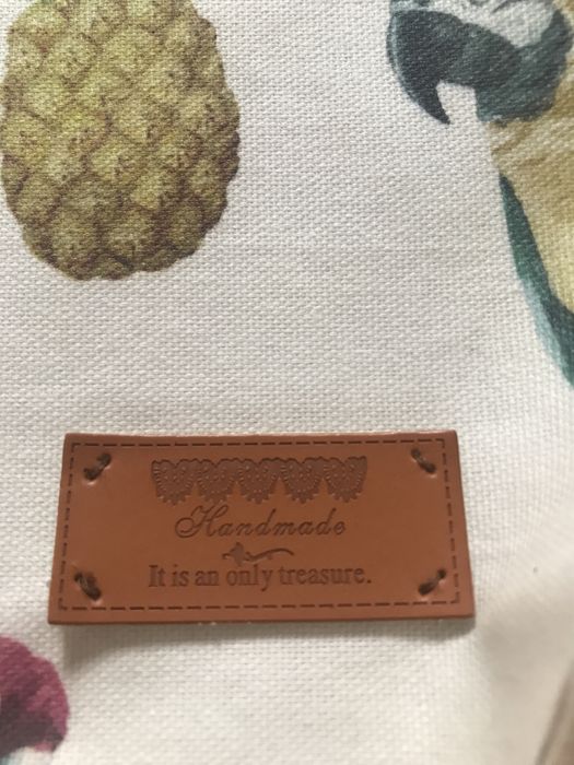 Mala nova feita á mão