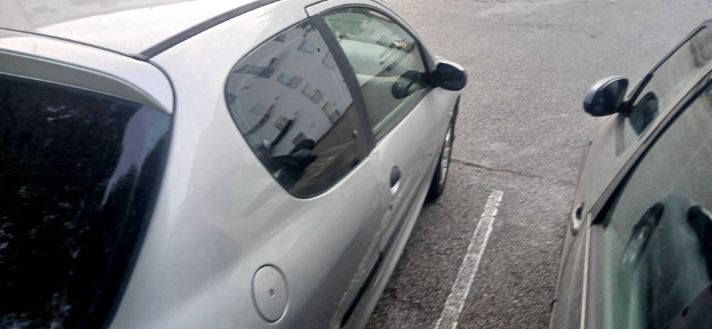 Vendo peugeot 206 1.4hdi.