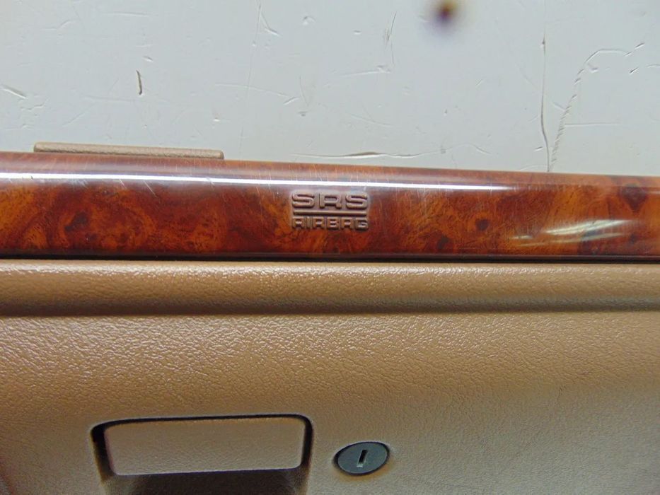 Grand Cherokee porta luvas/Guarnição " usado em bom estado