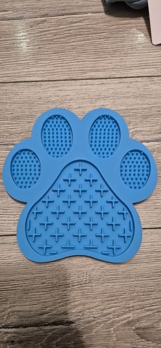 Mata do lizania dla psa