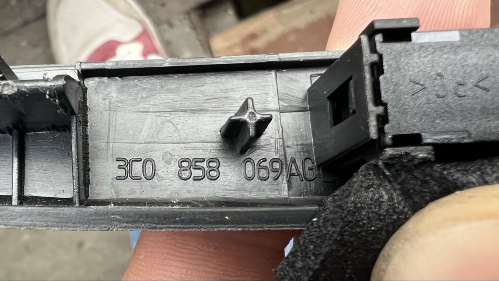 Декор салону магнітоли Passat CC