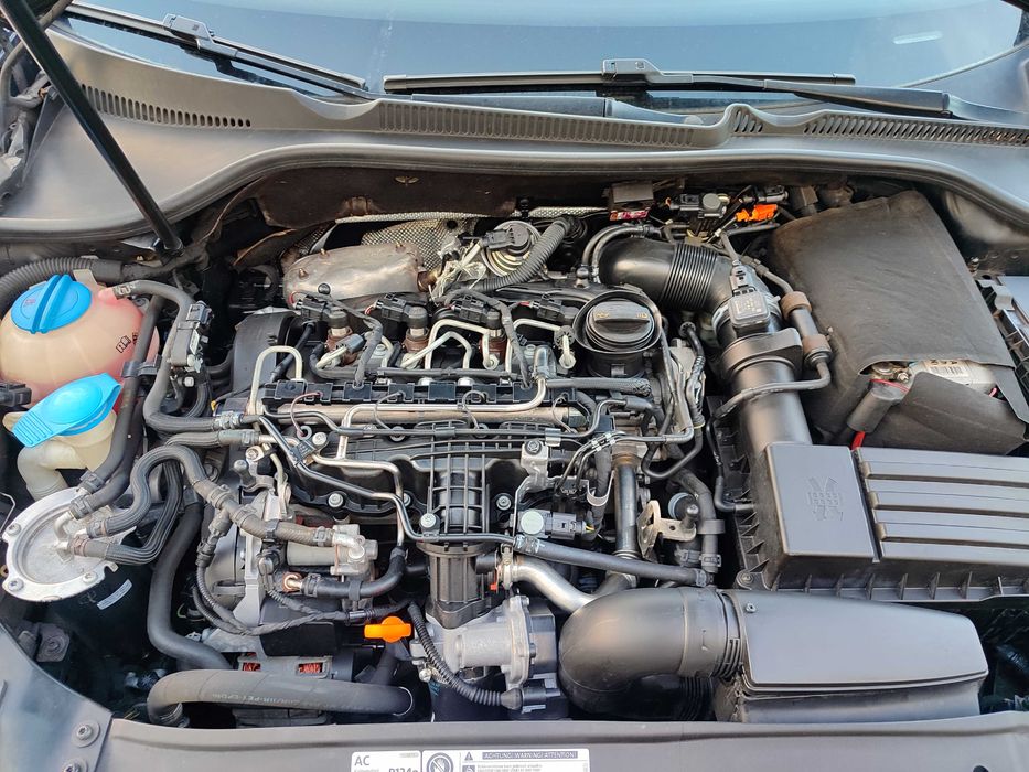 VW Golf VI Style 1.6 TDI (2011)