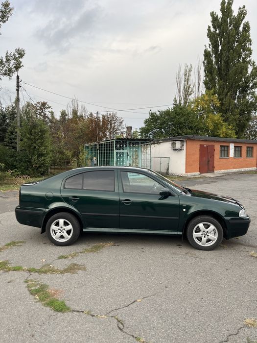 Продам  Шкода октавія 1.8 т