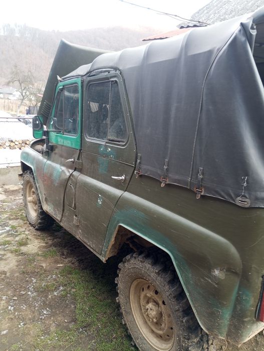 Продам  УАЗ 469 на хорошій резині