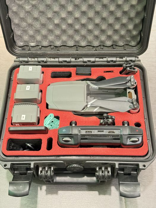 DJI Mavic 2 Pro - c/ smart controler, mala, 3 baterias e filtros DJI