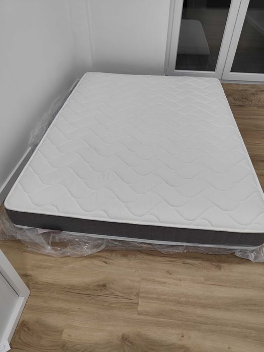 Colchão 140 cm x 200 cm