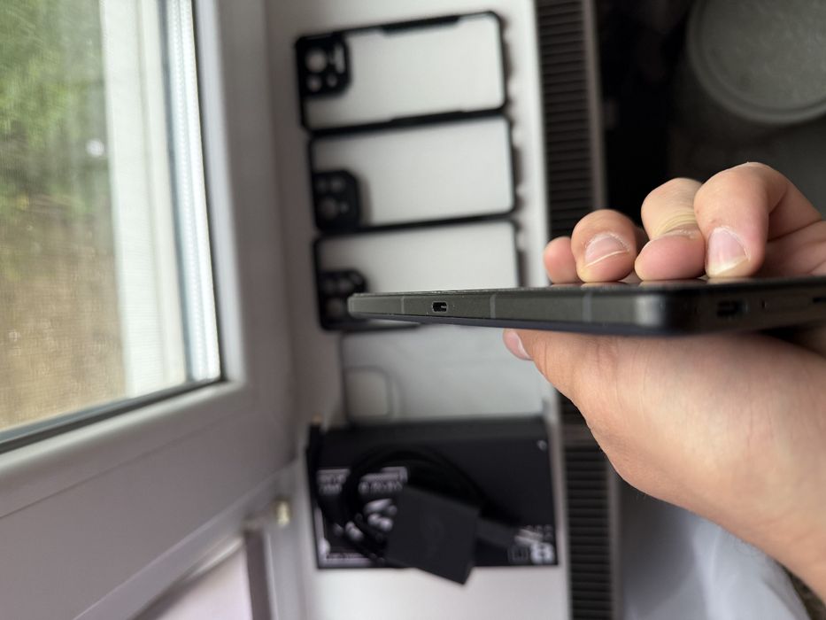 Продам рог 8 12/256