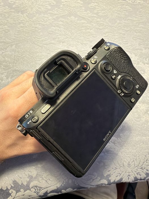 Sony A7III (A73) em bom estado