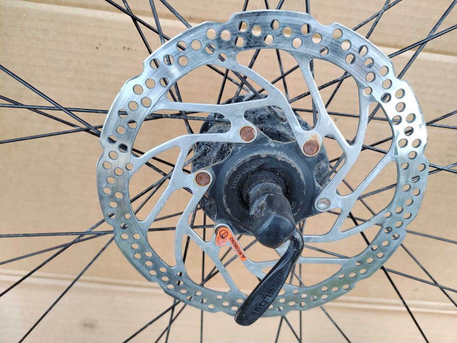 PIĘKNE przednie koło 28",dynamo,tarcza, opona SCHWALBE