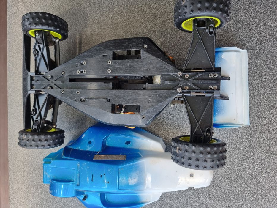 Buggy Kyosho Lazer Alpha 4WD