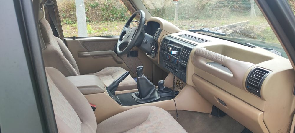 Land Rover Discovery 300