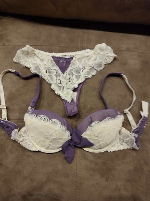 Комплекти та інша  білизна