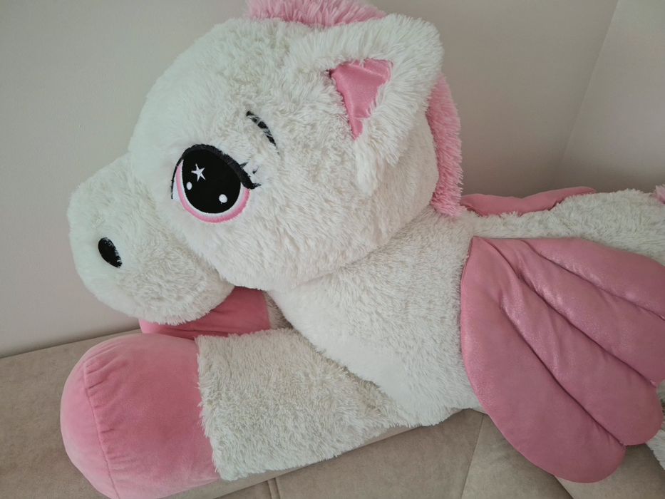 Mega duży konik - pegaz