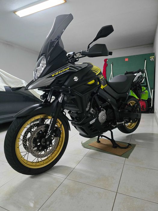 Suzuki VStrom 650 XT