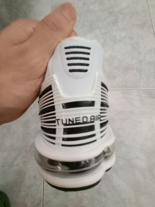 Sapatilhas Nike Tuned Air