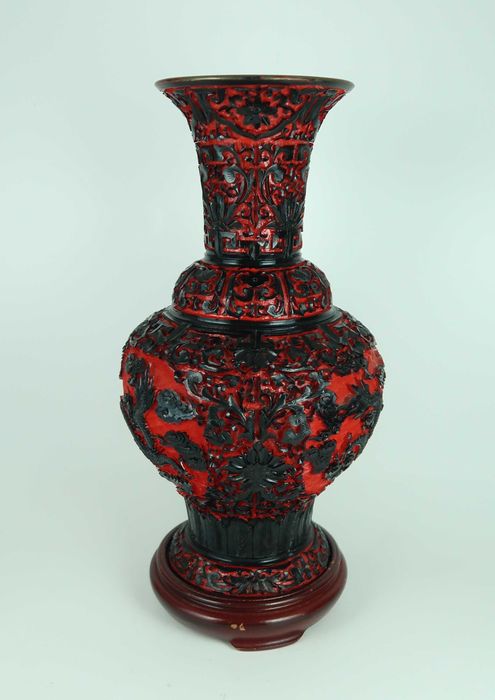 Grande jarra lacada - China - 31 cm