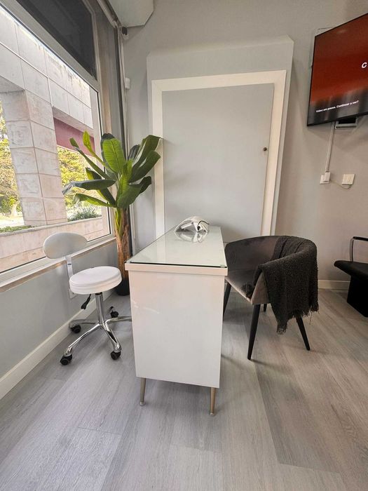 Mesa de Estética em Telheiras Lisboa