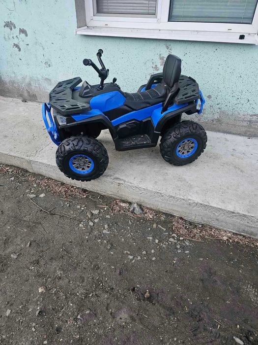 Дитячий електроквадроцикл Desert 900