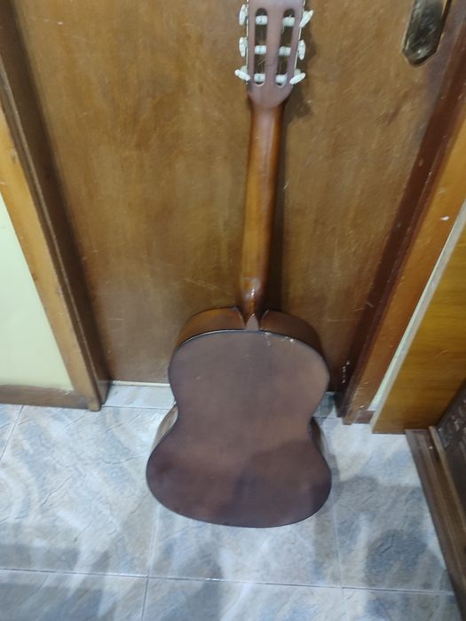 Guitarra lúcida axl-5107