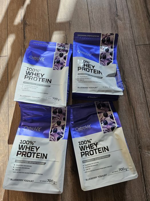 Białko Ostrovit wpc 80, jagoda