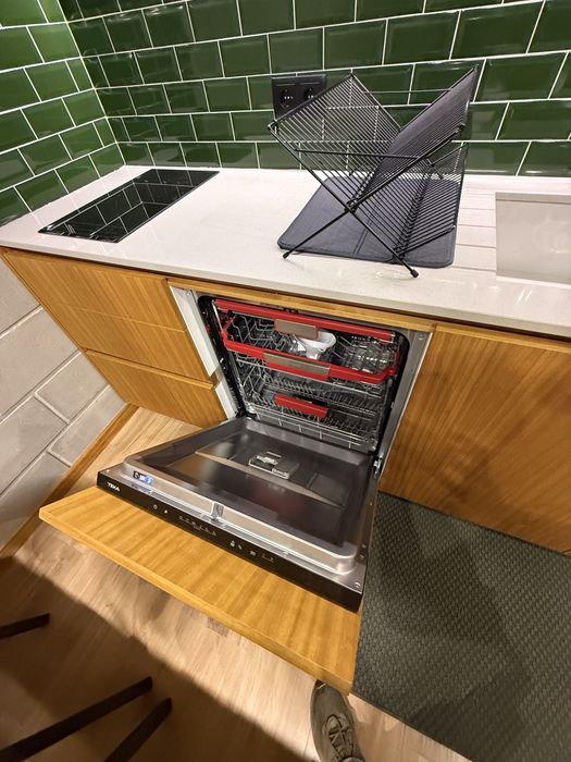 NOVO Arrenda-se T1 completamente equipado A ESTREAR