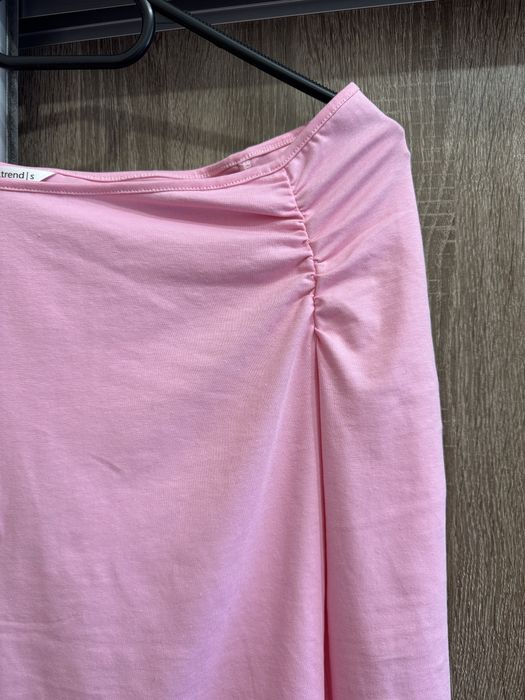 Лонгслів ніжно-рожевий Casualtrend, розмір S, новий стан