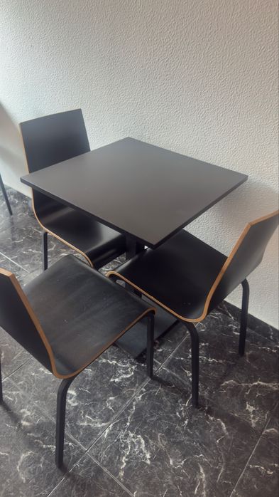 3 mesas + 9 cadeiras