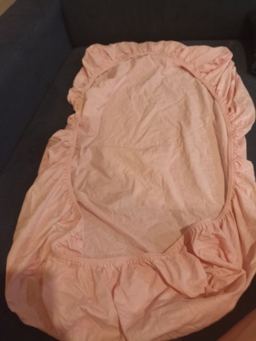 Prześcieradło różowe z gumką bawełna