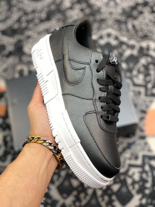 Кроссовки Nike Air Force 1 Pixel Black, размер 39