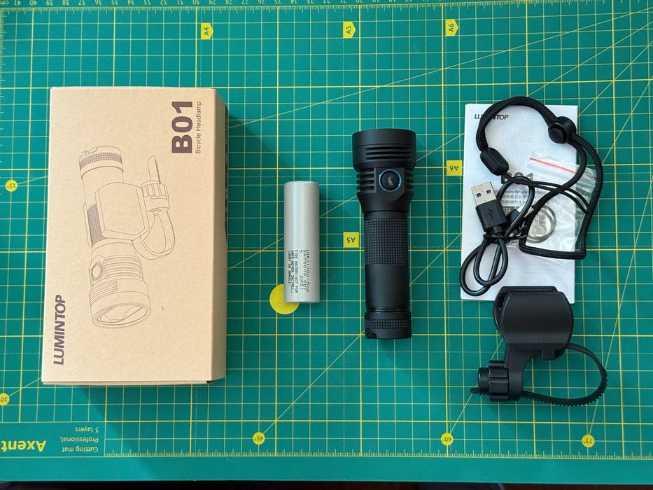 Ліхтар Lumintop B01 +акум 21700 EDC, фара, фонарь вело. Фактично новий