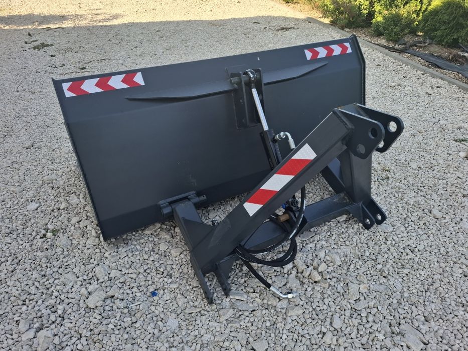 Łyżka z kiprem hydraulicznym na TUZ przód/tył  Łycha z silownikiem hydraulicznym