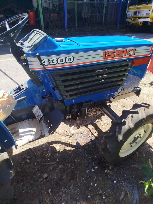 Trator iseki 4300