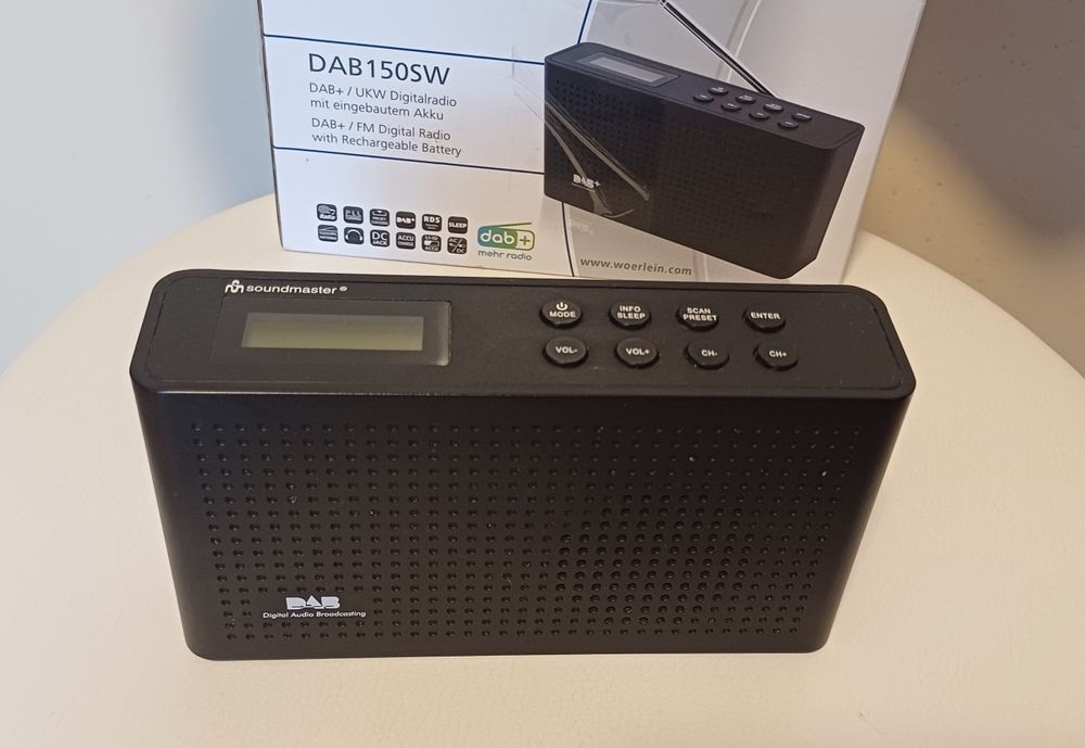 Radio sieciowo-bateryjne DAB+ FM Soundmaster DAB150SW