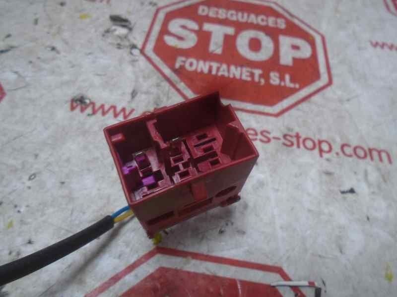 ENGATE CINTO SEAT IBIZA IV 2008