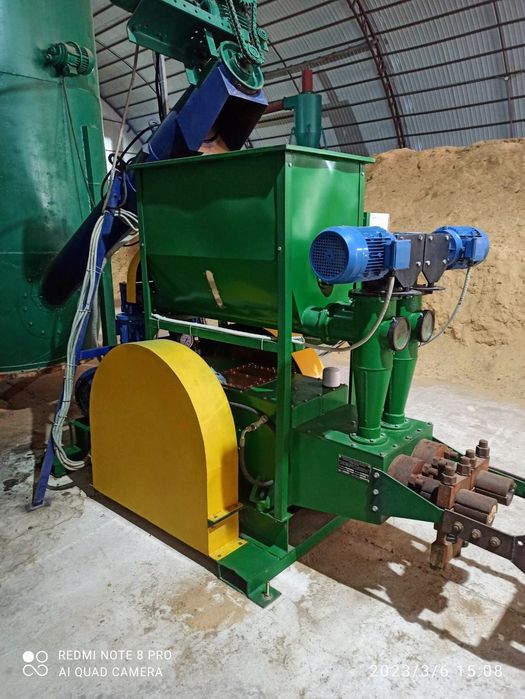 Прес для брикетів ударно-механічний ПБУ