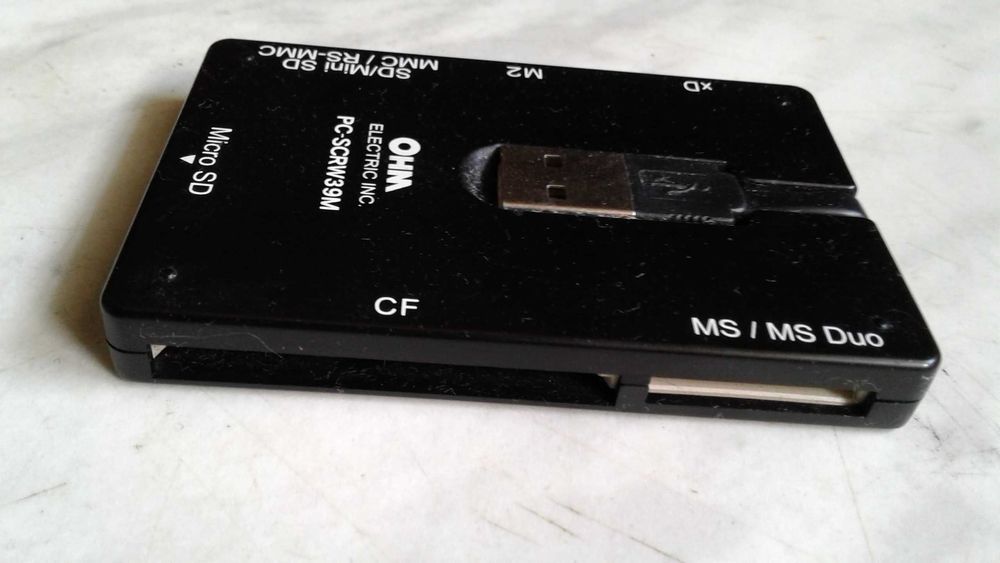 USB.2.0 Compact Multi Card  PC-SCRW39M