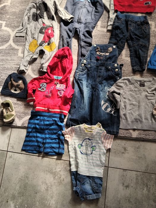 Zestaw rzeczy chłopięcych