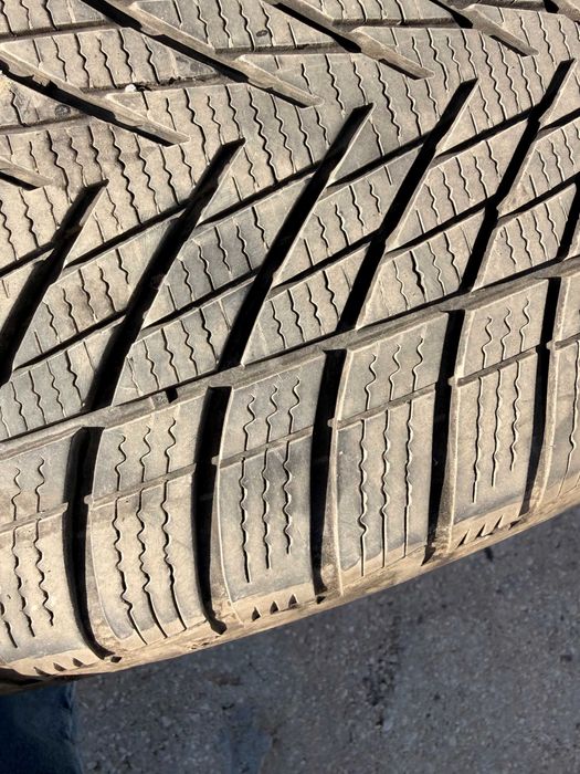 4 Jantes Mercedes com Pneus Goodyear e Michelin